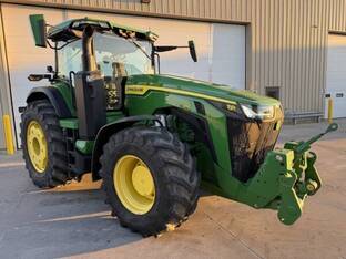 2023 John Deere 8R 370