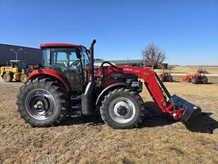 2022 Case IH FARMALL 140A