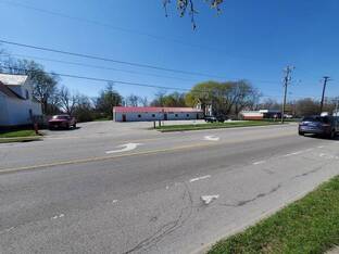 COMMERCIAL BUILDING FOR SALE