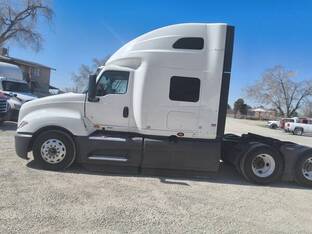 2022 International LT