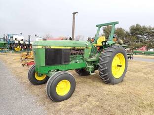 John Deere 2955