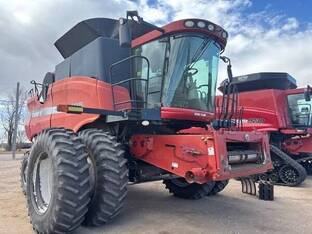 2006 Case IH 8010