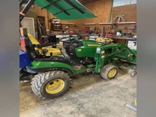 2019 John Deere 1025R