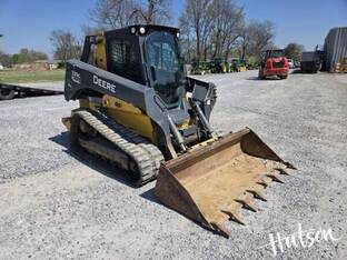 2019 John Deere 333G