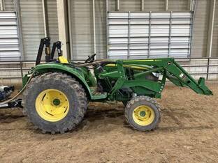 2022 John Deere 4044M