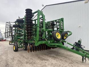 2008 John Deere 2310