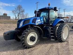 2012 New Holland T8.300