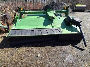 2010 John Deere 635