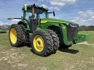 2023 John Deere 8R 340