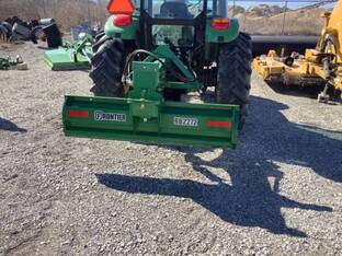 2025 Frontier RB2272