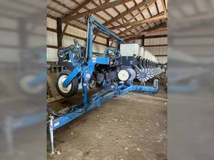 Kinze 2600