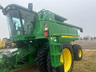 2004 John Deere 9660 STS