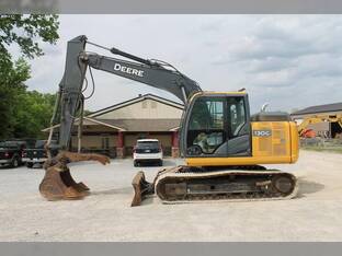 2019 John Deere 130G