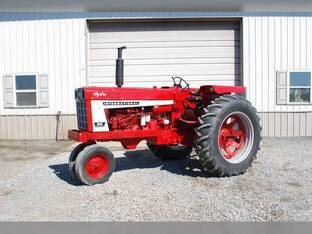 1973 International 666
