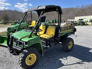 John Deere GATOR XUV 620I GREEN