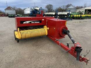 New Holland 570