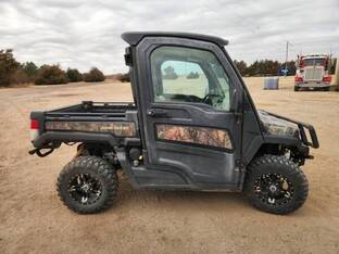 2021 John Deere GATOR XUV 835R