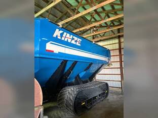 2014 Kinze 1100