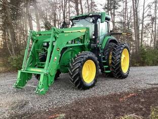 2023 John Deere 7R 230