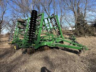 2011 John Deere 2310