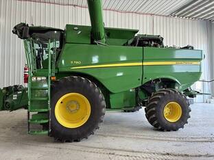 2024 John Deere S780