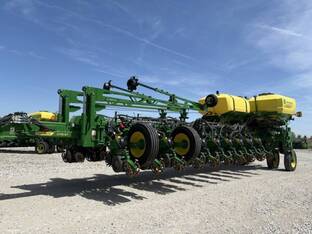 2024 John Deere 1775NT