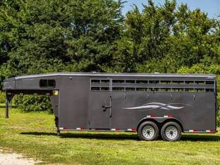 2026 Titan Classic Gooseneck Livestock 32'