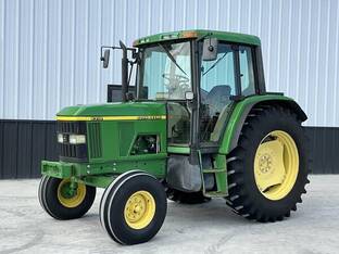 2000 John Deere 6310
