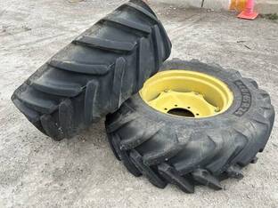 MICHELIN 440/65R24