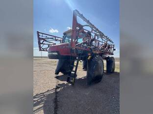 2013 Case IH PATRIOT 3330
