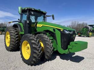2021 John Deere 8R 370