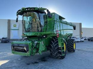 2024 John Deere S780