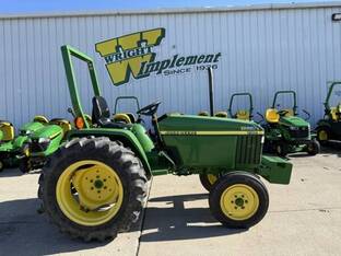2003 John Deere 790