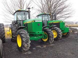 1989 John Deere 4455