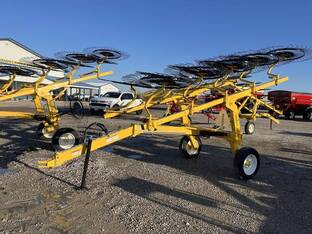 2026 New Holland PC1022