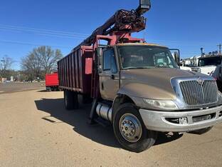 2013 International DURASTAR 4300