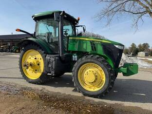 2013 John Deere 7230R
