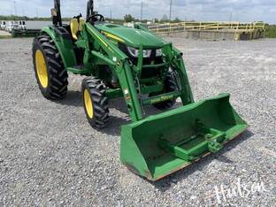 2022 John Deere 4052M