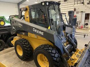 2024 John Deere 330G