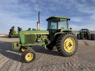 1979 John Deere 4240