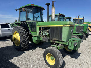 John Deere 4630