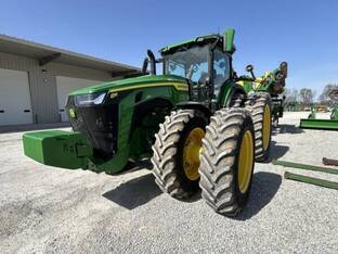 2024 John Deere 8R 230