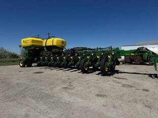 2024 John Deere 1775NT