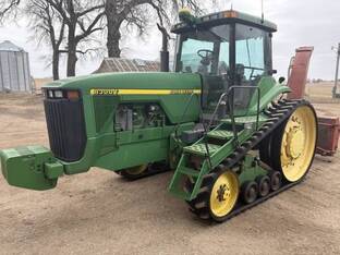 1998 John Deere 8300T