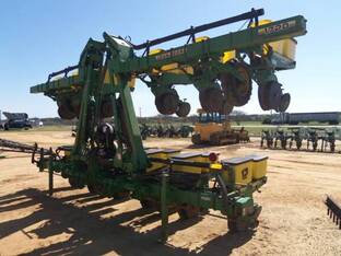 1997 John Deere 1720