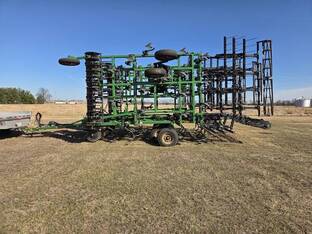 2021 Great Plains 8537DV