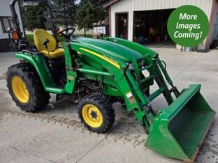 2012 John Deere 3320