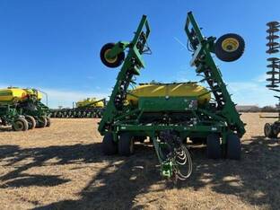 2010 John Deere 1990