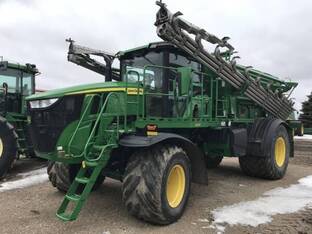 2023 John Deere 800R