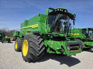 2025 John Deere S7 800